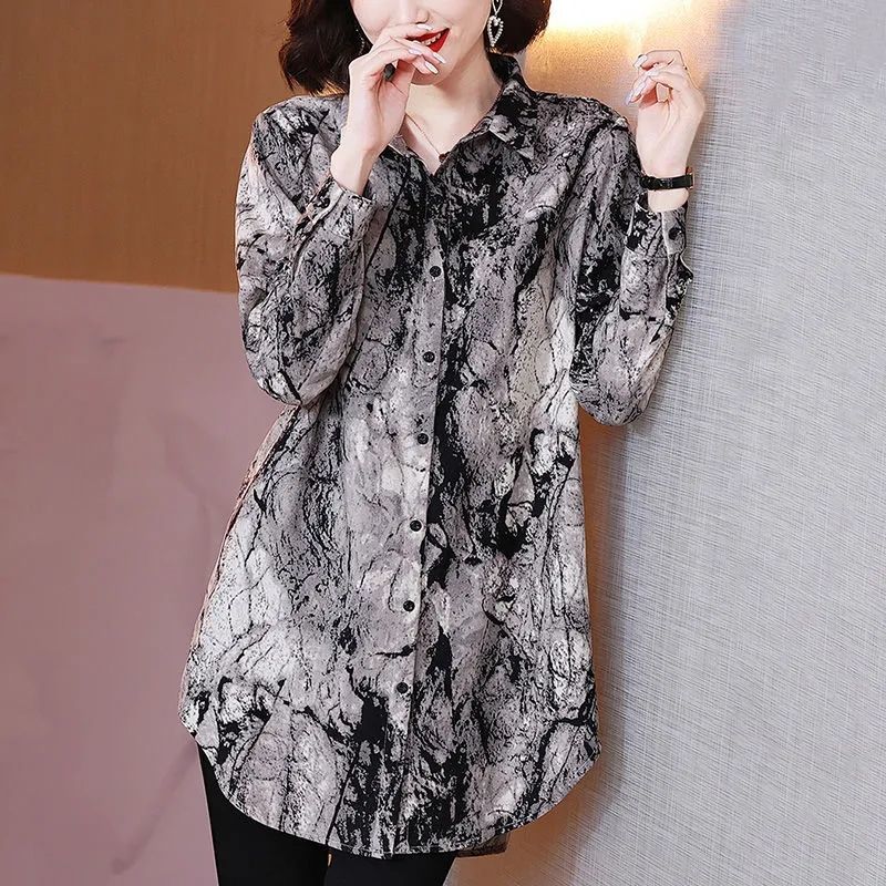 Winter Clothing Vintage - Vintage Printed Lapel Button Oversized Shirt