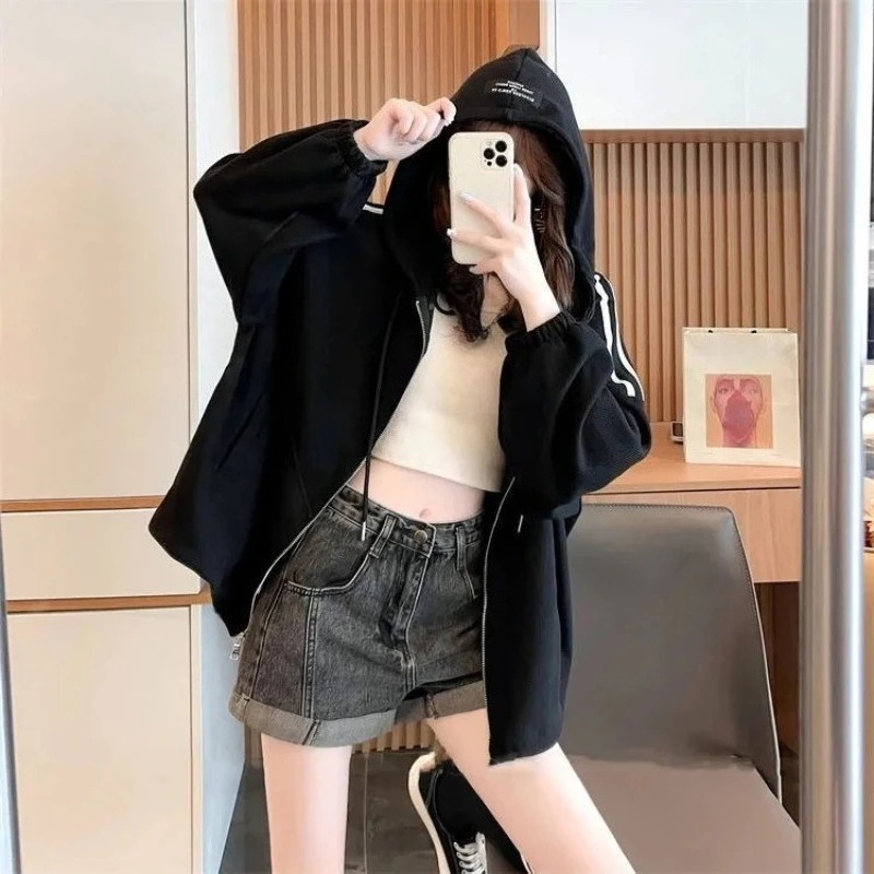 Color Contrast with Zipper Wom - Winter Clothing Essentials For Women ulasan dan harga