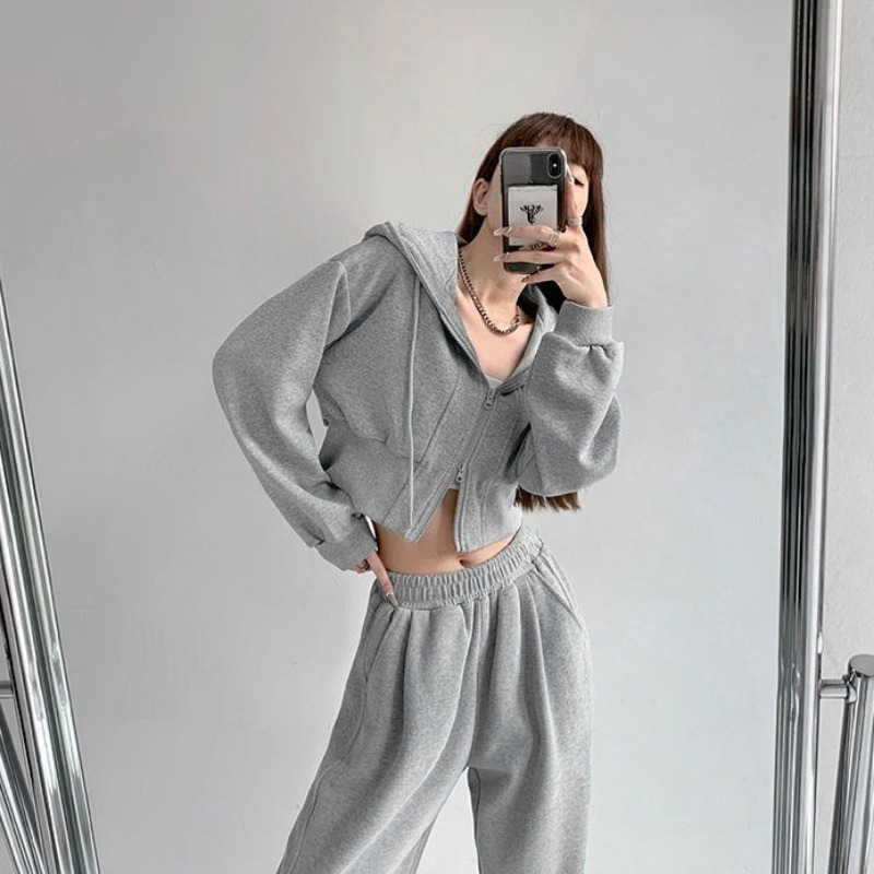 Full Zip Up Women's Hoodies Sw - Winter Clothing Essentials For Women ulasan dan harga